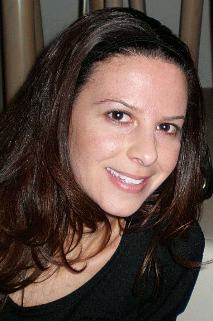 Lisa Mallia-Lauzon