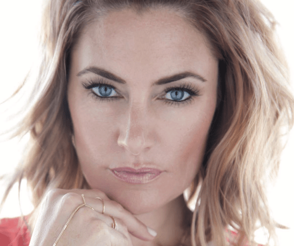 Mädchen Amick on Living Well