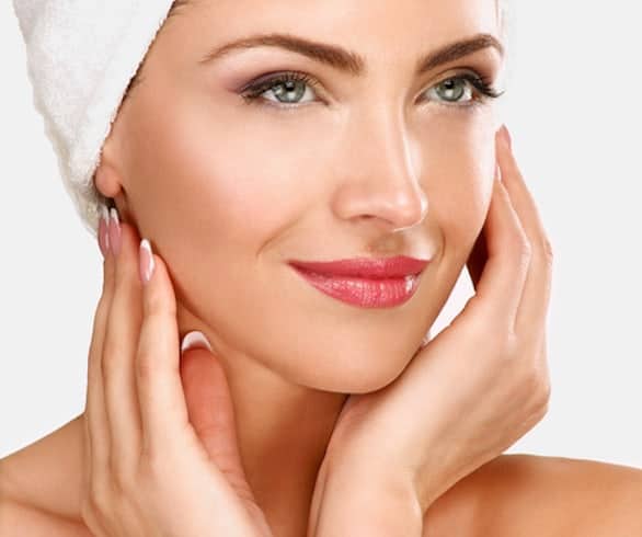 Quick Fix: brighten and soothe skin with a natural face mask!