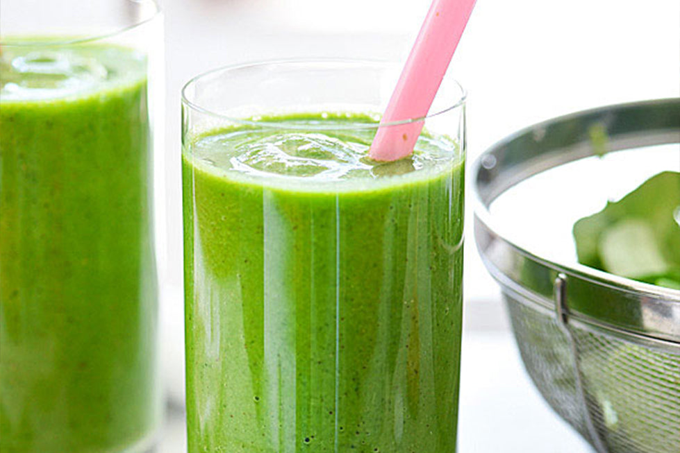 Blend Your Way to a Better Morning with Our B12 Booster Breakfast Smoothie