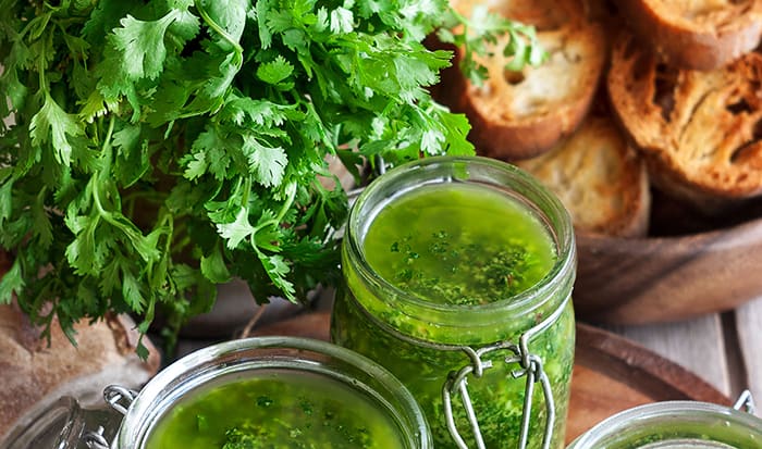New study explains the molecular mechanism for the therapeutic effects of cilantro