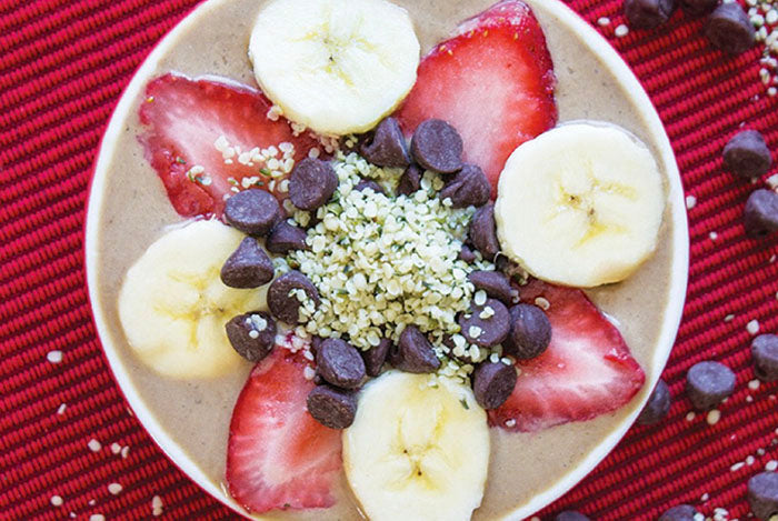 Chocolate Banana Hemp Smoothie Bowl