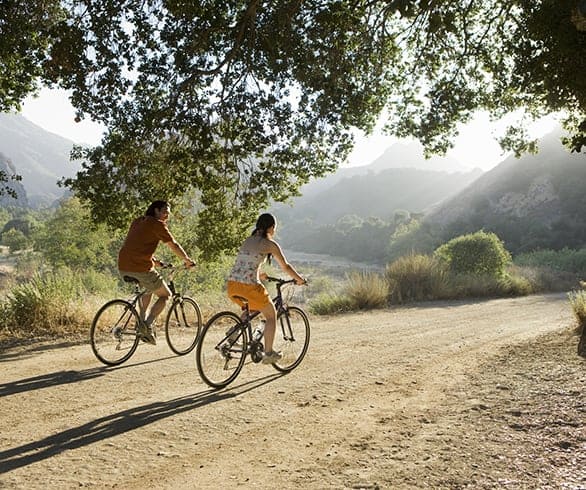 6 date ideas for active couples