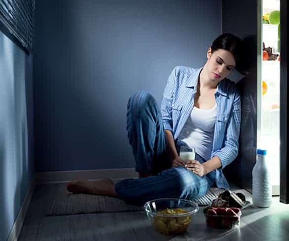 Unveiling the Evening Eating Myth: Transform Your Health by Dining with the Sun