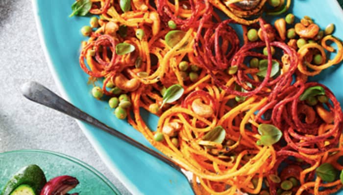 Vegan One-Pan Veggie Noodles with Cashew Sauce