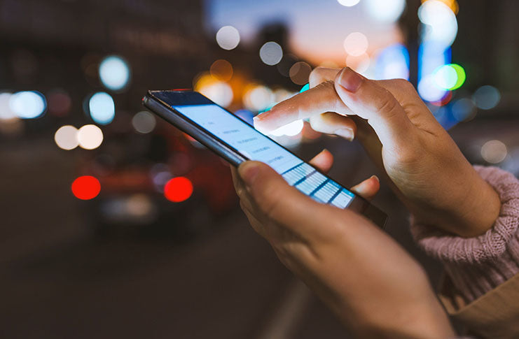FDA cautions cell phones, smartwatches may trigger magnet mode in implanted devices