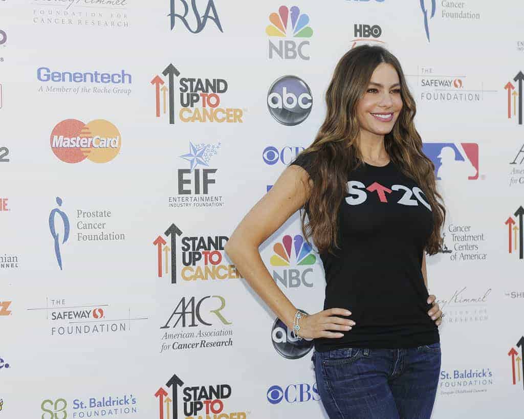 Hollywood celebrities will support Stand Up To Cancer on September 5 th