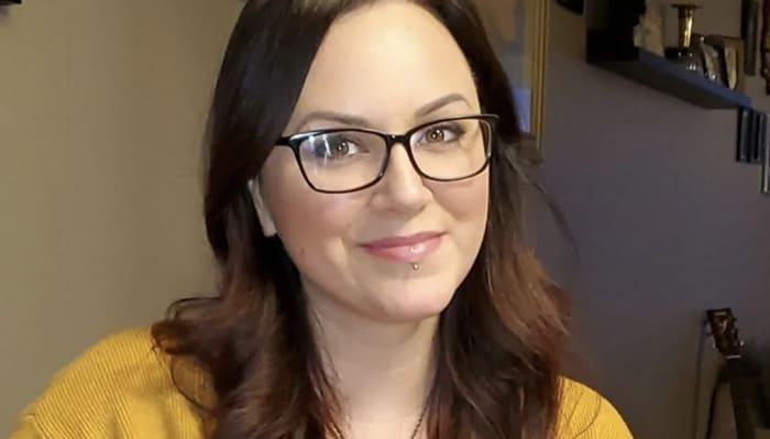 Recovering alcoholic launches resource for people trying to stay sober