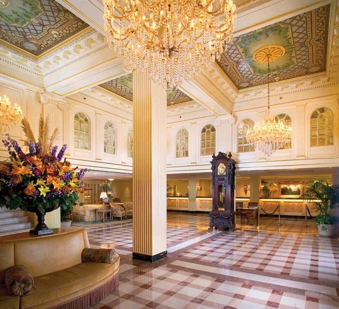 Hotel Monteleone Lobby