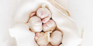 garlic to boost immune health