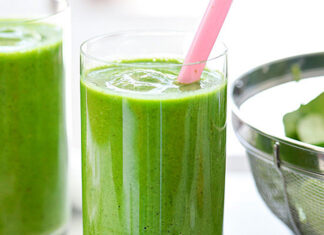 Blend Your Way to a Better Morning with Our B12 Booster Breakfast Smoothie